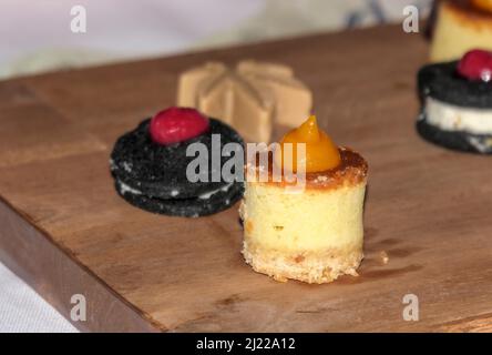 petit-four dans le restaurant dahoam - chef Andreas Herbst - à Saalfelden Leogang dans la région Salzburgerland, Salzbourg, Autriche, Europe Banque D'Images