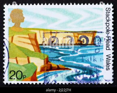 GRANDE-BRETAGNE - VERS 1981 : un timbre imprimé en Grande-Bretagne montre Stackpole Head, Dyfed, pays de Galles, vers 1981 Banque D'Images