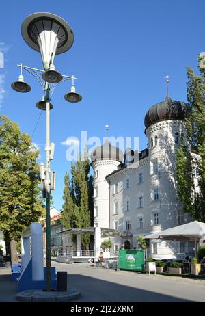Lienz, Autriche, vue sur la place principale avec l'hôtel de ville de Liedburg Banque D'Images
