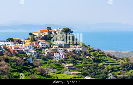 Ville d'Ioulida, capitale de l'île de Kea (ou Tzia), dans les îles Cyclades, dans la mer Egée, Grèce, Europe. Banque D'Images