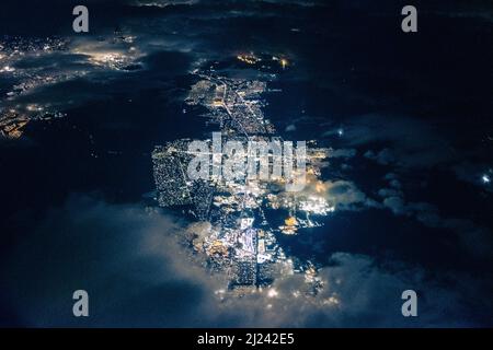 Vue aérienne de nuit de Boise dans l'Idaho, aux États-Unis Banque D'Images