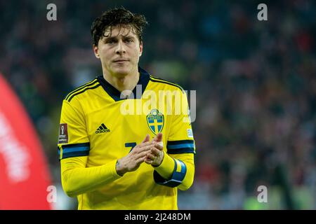 Chorzow, Pologne. 30th mars 2022. Victor Lindelof, de Suède, a été abattu après le match final de qualification de la coupe du monde de la FIFA, Qatar 2022, entre la Pologne et la Suède, au stade Silésien de Chorzow, en Pologne, le 29 mars 2022 (photo d'Andrew SURMA/ Credit: SIPA USA/Alamy Live News Banque D'Images