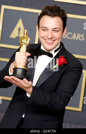 28 mars 2022, Los Angeles, CA, Etats-Unis: LOS ANGELES - 27 MARS: Ben Proudfoot au 94th Academy Awards au Dolby Theatre le 27 mars 2022 à Los Angeles, CA (Credit image: © Kay Blake/ZUMA Press Wire) Banque D'Images