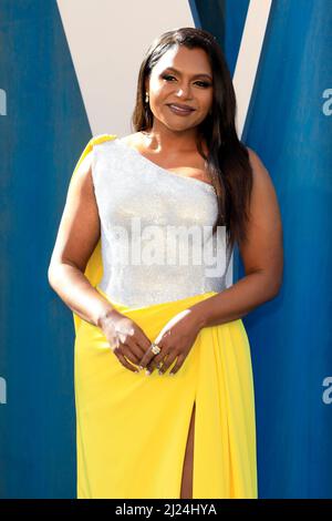 27 mars 2022, Beverly Hills, CA, Etats-Unis: LOS ANGELES - 27 MARS: Mindy Kaling à la Vanity Fair Oscar Party au Wallis Annenberg Centre for the Performing Arts le 27 mars 2022 à Beverly Hills, CA (Credit image: © Kay Blake/ZUMA Press Wire) Banque D'Images