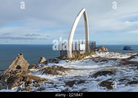 Une journée enneigée au sommet de North Berwick Law, East Lothian, Écosse Banque D'Images