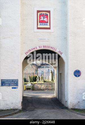 Newgate, l'entrée de la prison de Bridewell et du palais de justice de Sheriff à Jedburgh, aux frontières écossaises, en Écosse, au Royaume-Uni Banque D'Images