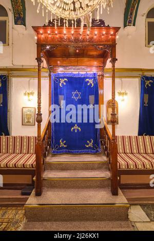 L arche sainte tenant la torah la synagogue juive de Bikur Holim