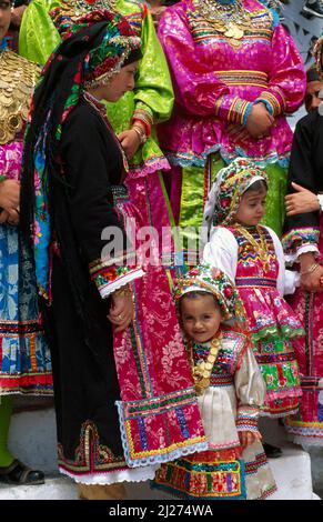 Fête de Pâques à Olymbos, Olimpos, île de Karpathos, Dodécanèse, Grèce, Europe Banque D'Images