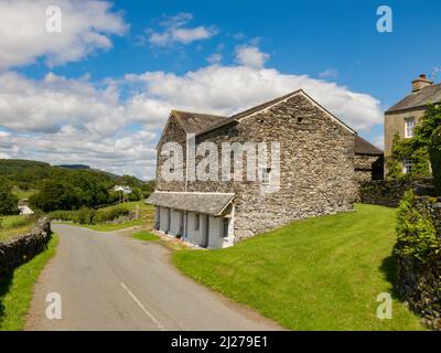 Ancienne grange Cumbrienne à Rusland Cross, dans le sud du Lakeland Banque D'Images