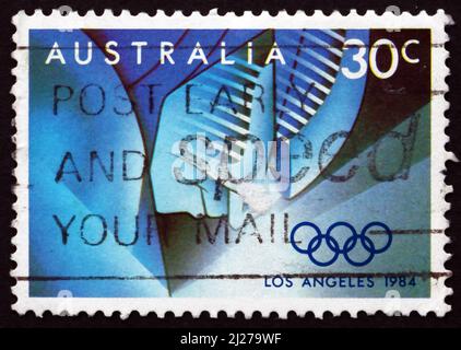 AUSTRALIE - VERS 1984 : un timbre imprimé dans l'Australie montre les étapes de l'événement, Jeux olympiques d'été 1984, Los Angeles, vers 1984 Banque D'Images