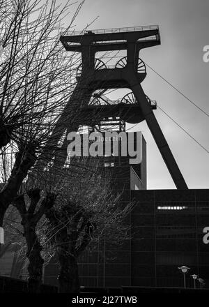 ESSEN, ALLEMAGNE - 25 MARS 2022 : Zollverein, patrimoine industriel de Ruhr Metropolis le 25 mars 2022 à Essen, Allemagne Banque D'Images