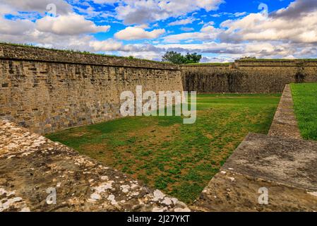 La citadelle, fortifications médiévales dans la vieille ville de Pampelune, Navarre, Espagne célèbre pour le fonctionnement des taureaux Banque D'Images