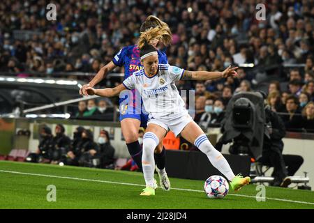 Barcelone, Espagne. 30th mars 2022. BARCELONE, ESPAGNE - MARS 30: Alexia Putellas de Barcelone se bat pour le ballon lors d'un match de l'UEFA Women's Champions League entre Barcelone et Real Madrid au Camp Nou le 30 mars 2022 à Barcelone, Espagne. (Photo de Sara Aribó/PxImages) crédit: PX Images/Alamy Live News Banque D'Images