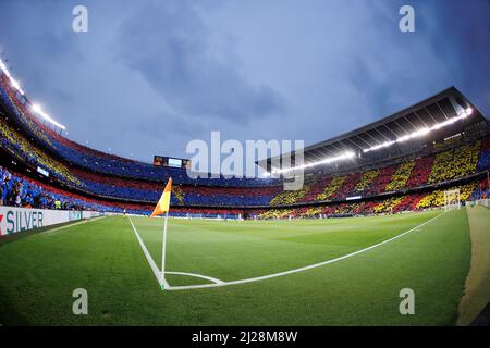 Barcelone, Espagne. 30th mars 2022. Le stade rempli de personnes lors du match de l'UEFA Women's Champions League entre le FC Barcelone et le Real Madrid au Camp Nou Stadium de Barcelone, en Espagne. Crédit: Christian Bertrand/Alay Live News Banque D'Images