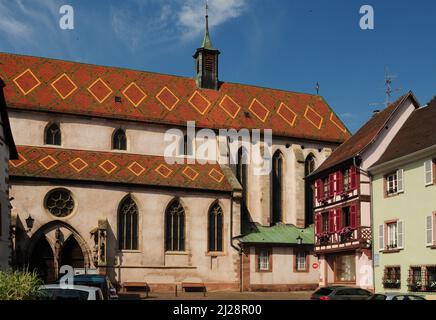 Église Eglise de la Providence à Ribeauville Alsace France lors D'Une belle Journée de printemps ensoleillé avec Un ciel bleu et quelques nuages Banque D'Images