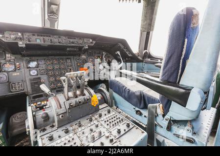 Intérieur d'un TriStar l-1011 désaffecté à Cotonou, Bénin Banque D'Images