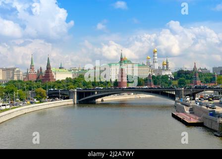 Moscou. Rossia. Vue sur le Kremlin depuis le pont patriarcal Banque D'Images