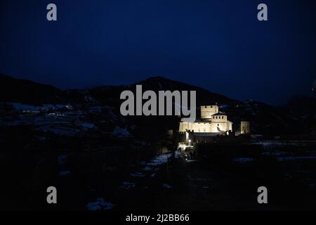 Château médiéval de Val d'Aoste en Italie Banque D'Images