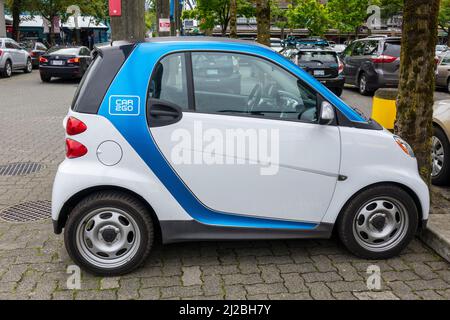 Voiture Smart Car2Go avec option de partage de parcours garée à Vancouver Canada Banque D'Images