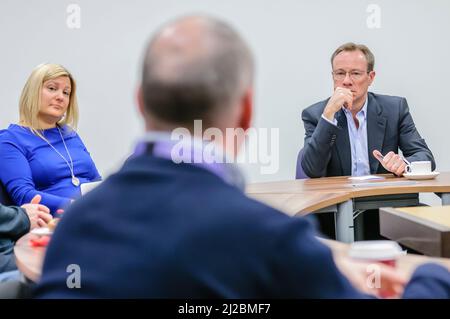 Philip Jansen préside une réunion lors de sa visite à Belfast, 28/02/2019 Banque D'Images