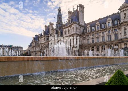 PARIS, FRANCE - 13 MAI 2015 : voici l'hôtel de ville de Paris, connu sous le nom d'hôtel de ville. Banque D'Images