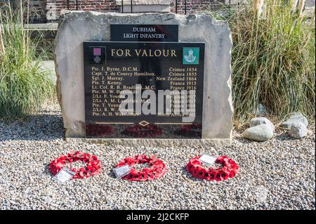 C'est le monument commémoratif de tous les hommes de l'infanterie légère de Durham qui ont reçu la Croix de Victoria pour la commémoration de Valor dans le domaine Banque D'Images