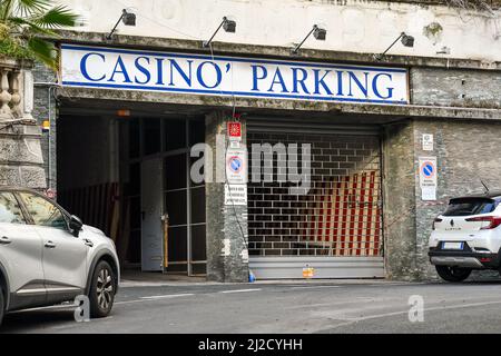 Entrée du parking du Casino de Sanremo dans le centre-ville de Sanremo, Imperia, Ligurie, Italie Banque D'Images