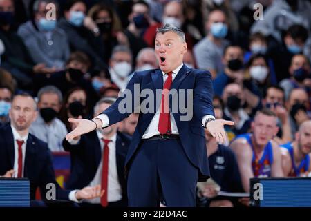 BARCELONE - 25 MARS : l'entraîneur Sarunas Jasikevicius en action pendant le match Euroligue de Turkish Airlines entre le FC Barcelone et Fenerbahce SK Istam Banque D'Images