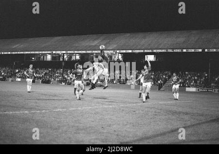 Lecture 4-2 Chesterfield, match de la Division trois à Elm Park, mercredi 2nd octobre 1985. Banque D'Images