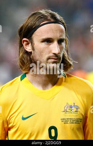 5 septembre 2009 - Séoul, Corée du Sud - Joshua Kennedy d'Australie se tient devant le match international amical entre la Corée du Sud et l'Australie au stade de la coupe du monde de Séoul le 5 septembre 2009 à Séoul, Corée du Sud. Banque D'Images