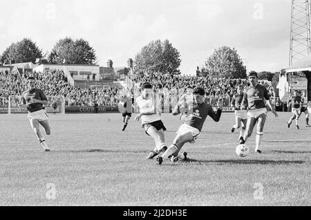 Lecture 1-0 Bolton, match de la division trois de la ligue à Elm Park, samedi 5th octobre 1985. 11 victoires consécutives. Banque D'Images