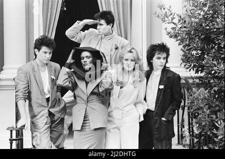 Photo-Call, A View to a Kill, nouveau film James Bond, avec les actrices Grace Jones et Tanya Roberts, avec thème par le groupe musical Duran Duran.13th juin 1985. Banque D'Images