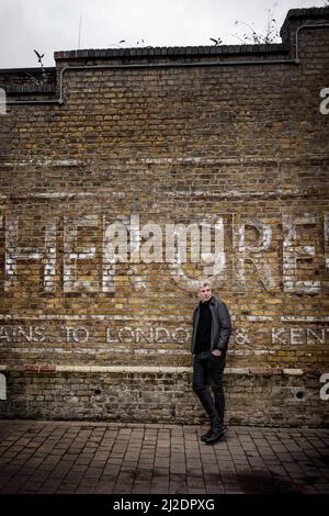 L'auteur norvégien Karl Ove Knausgard photographié à Londres, Royaume-Uni, le 14 février 2022. Photo : Beatrice Lundborg / DN / TT / Code : 3501 Banque D'Images