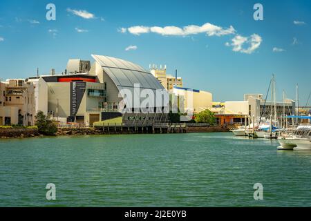 Townsville, Queensland, Australie - Musée du Queensland tropical bâtiment Banque D'Images