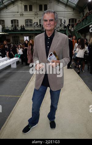 Le célèbre photographe de mode Patrick Demarchelier est décédé le jeudi 31 mars 2022, à l'âge de 78 ans - fichier - Patrick Demarchelier assistant au salon de la collection prêt-à-porter de Chloe Printemps-été 2014, à Paris, en France, le 29 septembre 2013. Photo de Jerome Domine/ABACAPRESS.COM Banque D'Images