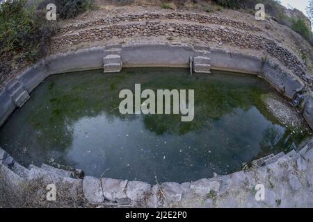 Ancien réservoir d'eau de pluie à san francisco javier Vigge biaundo mission loreto détail Banque D'Images