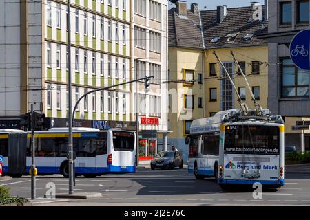 Trolleybus, trolleybus à Solingen Banque D'Images