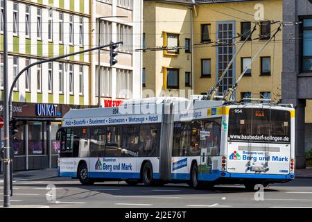 Trolleybus, trolleybus à Solingen Banque D'Images