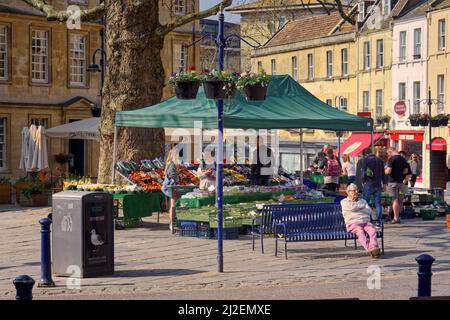 Printemps dans la salle de bains carrée de kingsmead Banque D'Images