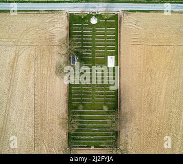 Cimetière Euston Road, Colincamps, France – vue aérienne du cimetière situé sur le champ de bataille de la somme en juillet 1916 Banque D'Images