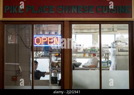 Seattle, États-Unis. 30th mars 2022. Un restaurant Pike place Market. Banque D'Images