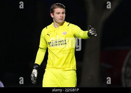 WIJDEWORMER, PAYS-BAS - AVRIL 1 : Vincent Muller du PSV U23 lors du match néerlandais de Keukenkampidivisioenie entre AZ U23 et PSV U23 à l'AFAS Trainingscomplex le 1 avril 2022 à Wijdewormer, pays-Bas (photo de Patrick Goosen/Orange Pictures) Banque D'Images