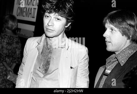 Robbie Robertson et Gary Busey à Kramer vs. Première de cinéma Kramer à Los Angeles, CA, 1979 Banque D'Images