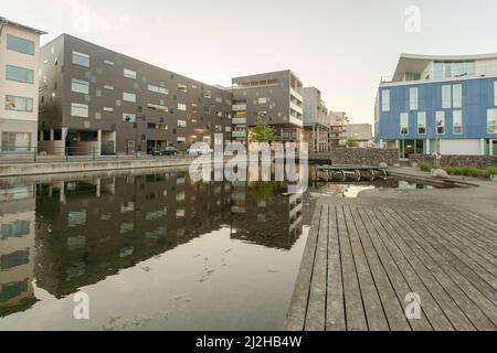 Suède, Malmo, maisons résidentielles modernes à newÊNyhavnÊharbor Banque D'Images