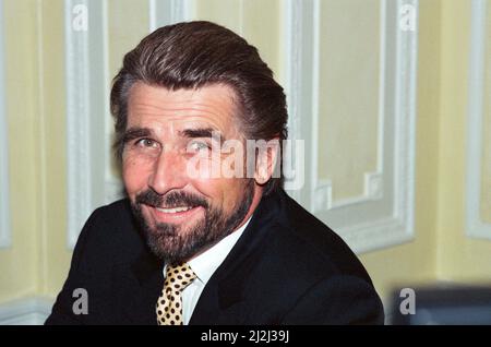 Les stars de « la voix du cœur » à Londres. James Brolin. 12th juillet 1988. Banque D'Images