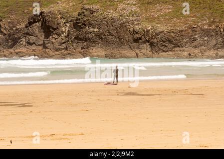 13 août 2021 Pantin Beach espagne surfeur dans le championnat avant Banque D'Images