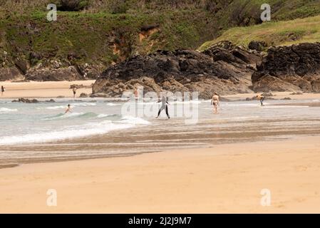 13 août 2021 ferrol espagne surfeurs en train avant le championnat Banque D'Images