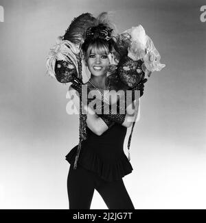 Mandy Smith est un modèle de mode festif. 9th décembre 1987. Banque D'Images