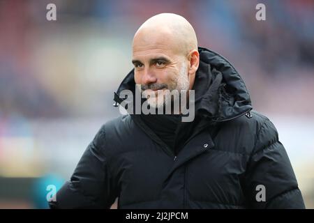 BURNLEY, ROYAUME-UNI. AVRIL 2nd PEP Guardiola, Man City Manager, avant le match de la Premier League entre Burnley et Manchester City à Turf Moor, Burnley, le samedi 2nd avril 2022. (Credit: Pat Scaasi | MI News) Credit: MI News & Sport /Alay Live News Banque D'Images