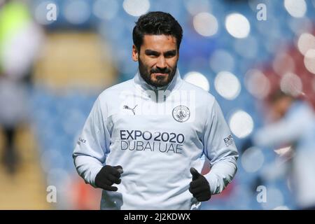 Burnley, Royaume-Uni. 02nd avril 2022. Ilkay Gundogan de Manchester City se réchauffe. Match Premier League, Burnley et Manchester City à Turf Moor à Burnley, Lancs, le samedi 2nd avril 2022. Cette image ne peut être utilisée qu'à des fins éditoriales. Utilisation éditoriale uniquement, licence requise pour une utilisation commerciale. Aucune utilisation dans les Paris, les jeux ou les publications d'un seul club/ligue/joueur. photo par Chris Stading/Andrew Orchard sports Photography/Alamy Live News crédit: Andrew Orchard sports Photography/Alamy Live News Banque D'Images